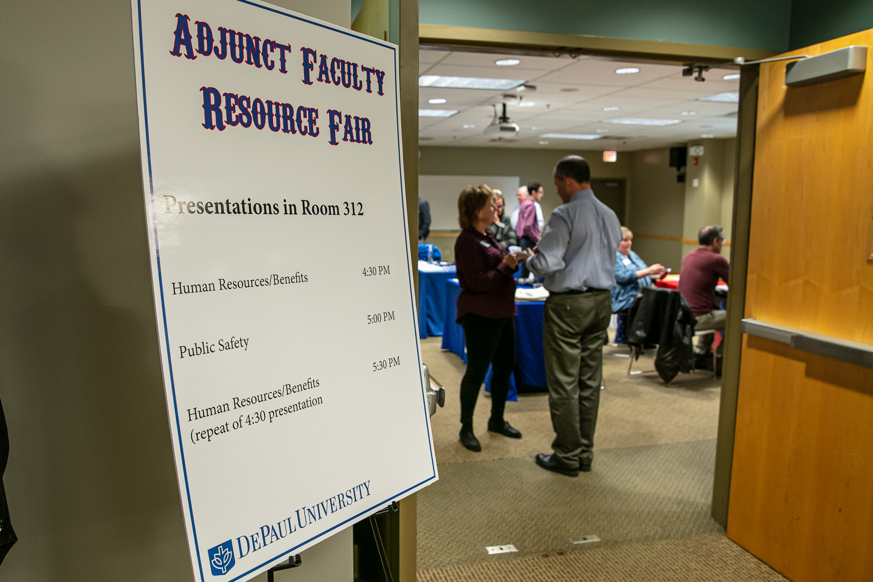 The Workplace Environment Committee (WEC) and Academic Affairs hosts an Adjunct Faculty Resource Fair, Tuesday, Oct. 15, 2019, on DePaul’s Lincoln Park Campus. Part-time faculty members were encouraged to attend and learn about the many resources available to them at DePaul University. (DePaul University/Randall Spriggs)